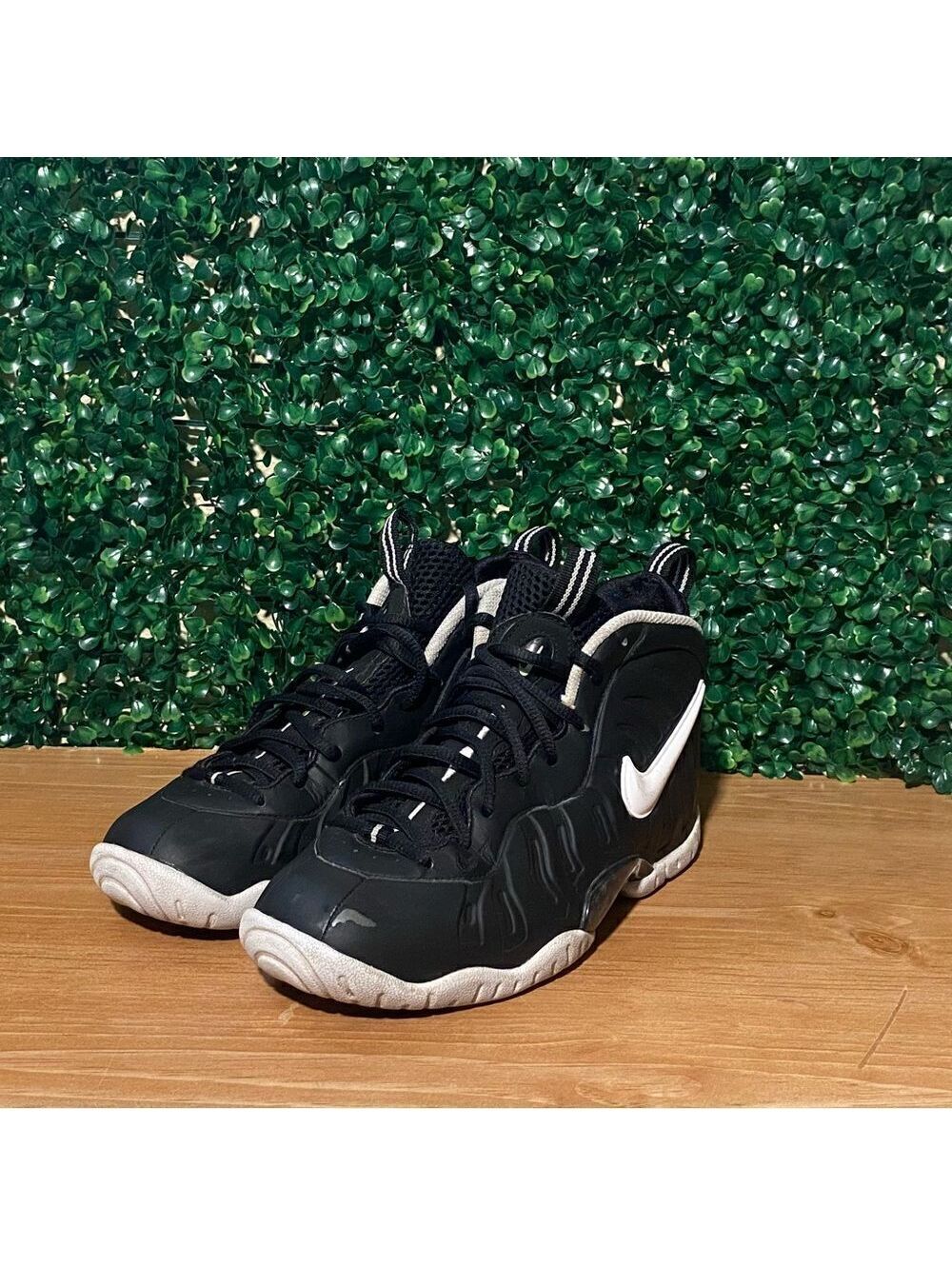 Nike Little Posite Pro GS Dr. Doom Black/White - Picture 4 of 4